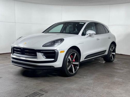 Chalk 2026 Porsche Macan S