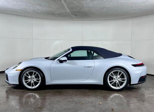 2026 Porsche 911 Carrera