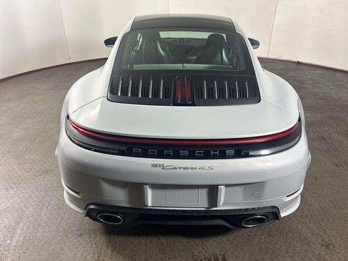 Ice Grey Metallic 2026 Porsche 911 Carrera 4S