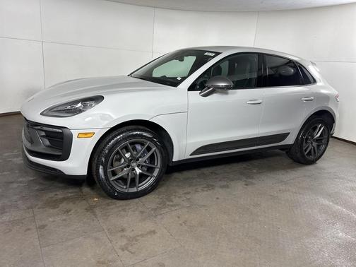 2026 Porsche Macan T