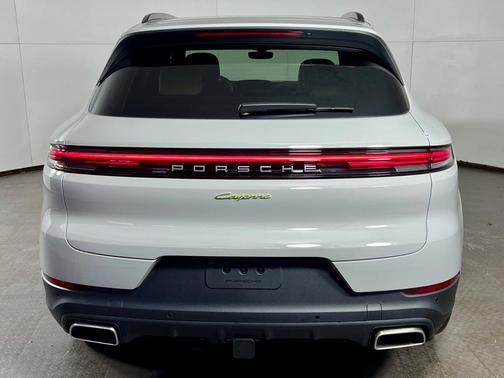 2026 Porsche Cayenne AWD