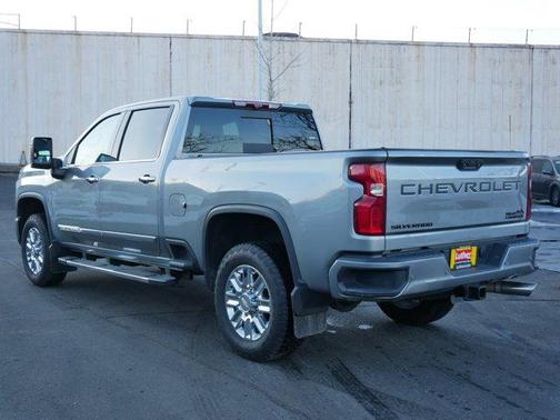 2024 Chevrolet Silverado 3500 High Country