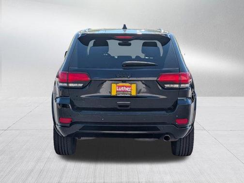 Diamond Black 2018 Jeep Grand Cherokee Altitude