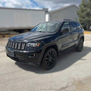 Diamond Black 2018 Jeep Grand Cherokee Altitude