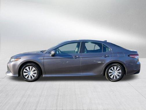 2019 Toyota Camry Hybrid LE