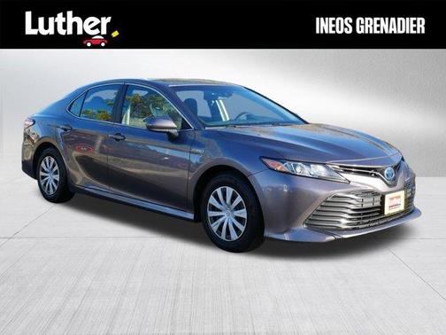 2019 Toyota Camry Hybrid LE