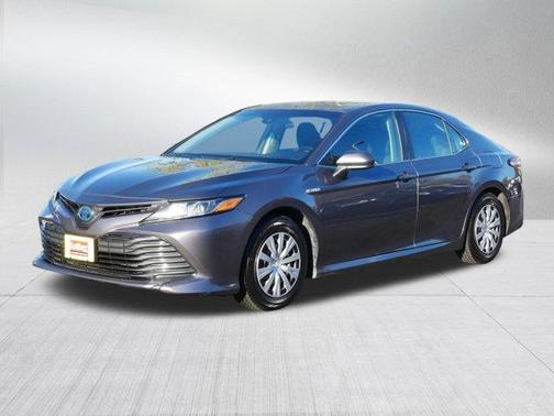 2019 Toyota Camry Hybrid LE