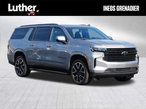 2023 Chevrolet Suburban RST