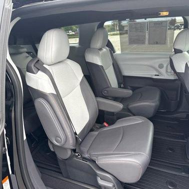 2024 Toyota Sienna XSE 7 Passenger