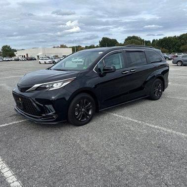 2024 Toyota Sienna XSE 7 Passenger