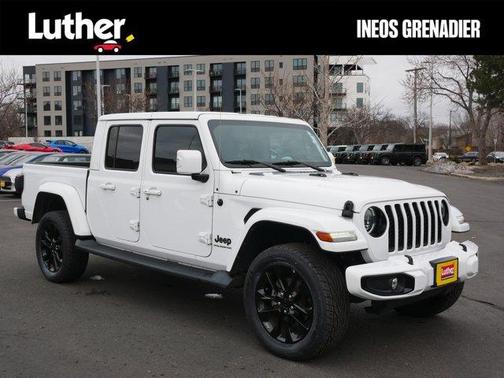 2023 Jeep Gladiator Overland