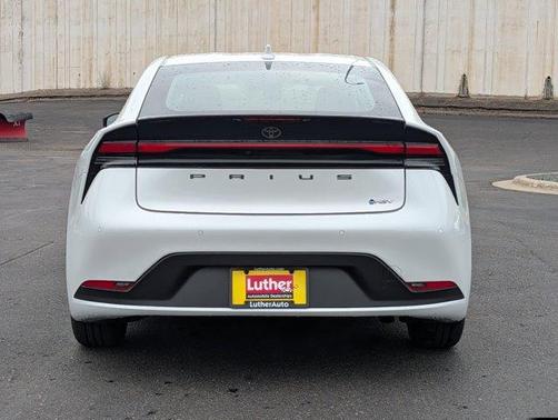 2023 Toyota Prius LE