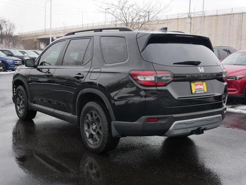2024 Honda Pilot TrailSport