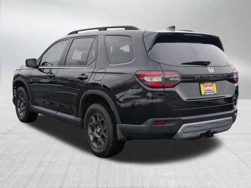2024 Honda Pilot TrailSport