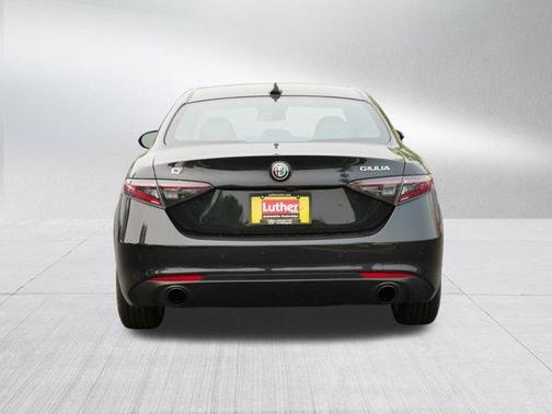 2024 Alfa Romeo Giulia Ti