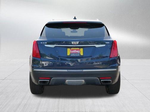 2018 Cadillac XT5 Platinum