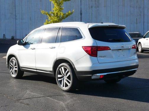 2017 Honda Pilot Elite