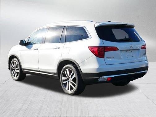 2017 Honda Pilot Elite