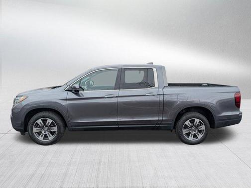 Gray 2018 Honda Ridgeline RTL-E