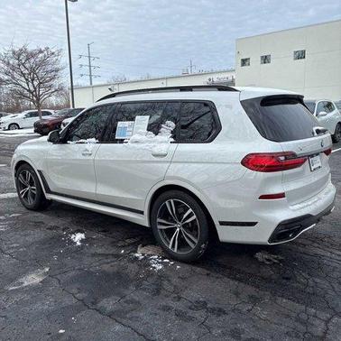 2022 BMW X7 xDrive40i