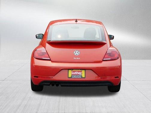 2019 Volkswagen Beetle 2.0T S