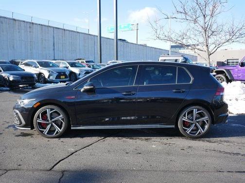 2024 Volkswagen Golf GTI 2.0T SE
