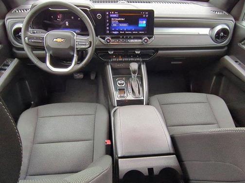 Black 2023 Chevrolet Colorado LT