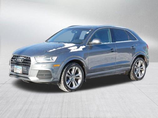 2017 Audi Q3 2.0T Premium Plus