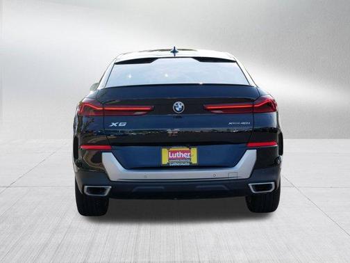 2022 BMW X6 xDrive40i