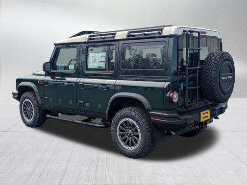 Green 2026 INEOS Grenadier FIELDMASTER EDITION