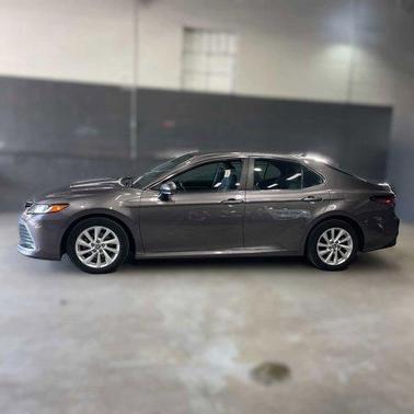 Predawn Gray Mica 2022 Toyota Camry LE
