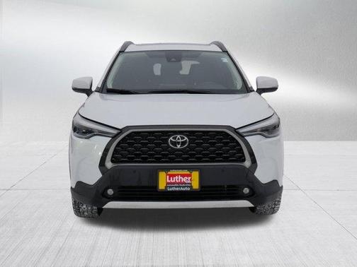 2022 Toyota Corolla Cross XLE