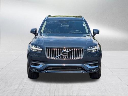Blue 2022 Volvo XC90 T6 Inscription 6 Passenger