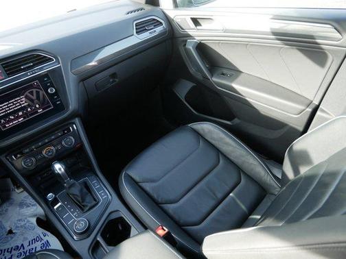 2019 Volkswagen Tiguan 2.0T SEL Premium R-Line