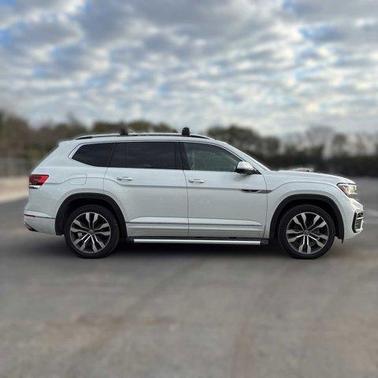 2023 Volkswagen Atlas 3.6L SEL Premium R-Line