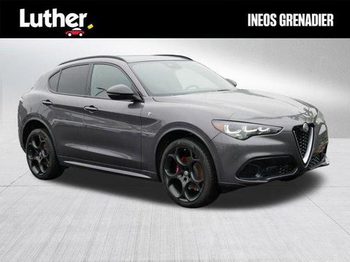 2024 Alfa Romeo Stelvio Ti