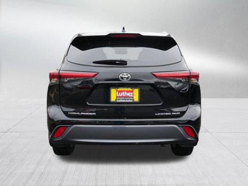 2023 Toyota Highlander Limited