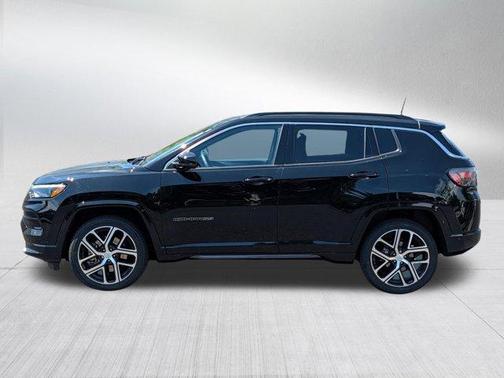 Diamond Black 2024 Jeep Compass Limited