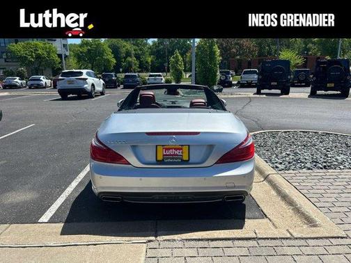 Iridium Silver Metallic 2016 Mercedes-Benz SL-Class SL 550