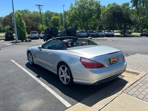 Iridium Silver Metallic 2016 Mercedes-Benz SL-Class SL 550
