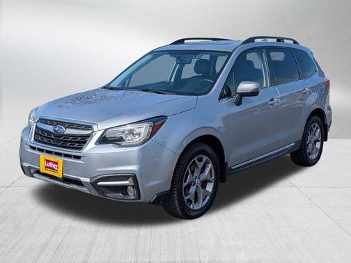 Ice Silver Metallic 2017 Subaru Forester 2.5i Touring