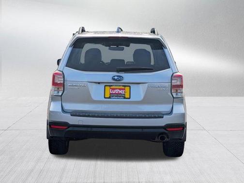 Ice Silver Metallic 2017 Subaru Forester 2.5i Touring