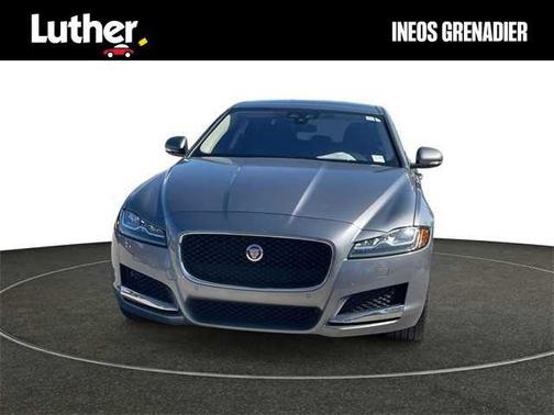 2020 Jaguar XF 30t Prestige