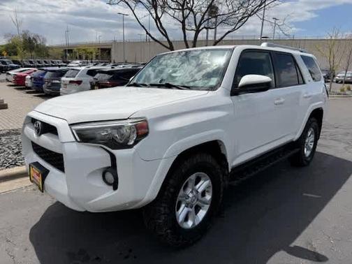 Super White 2016 Toyota 4Runner SR5