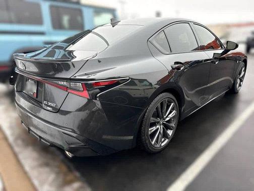 2022 Lexus IS 350 F Sport
