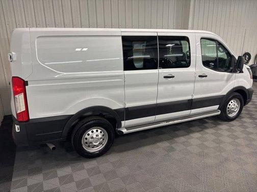 2023 Ford Transit-250 T250 LOW RF