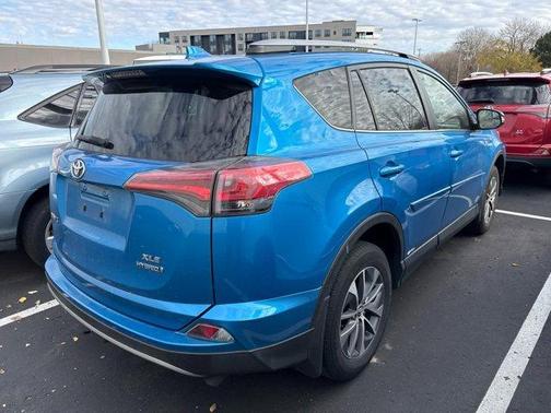 2018 Toyota RAV4 Hybrid XLE