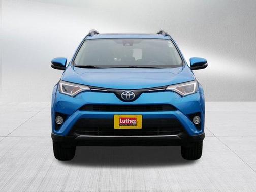 2018 Toyota RAV4 Hybrid XLE