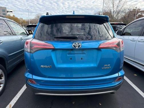 2018 Toyota RAV4 Hybrid XLE