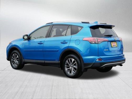 2018 Toyota RAV4 Hybrid XLE